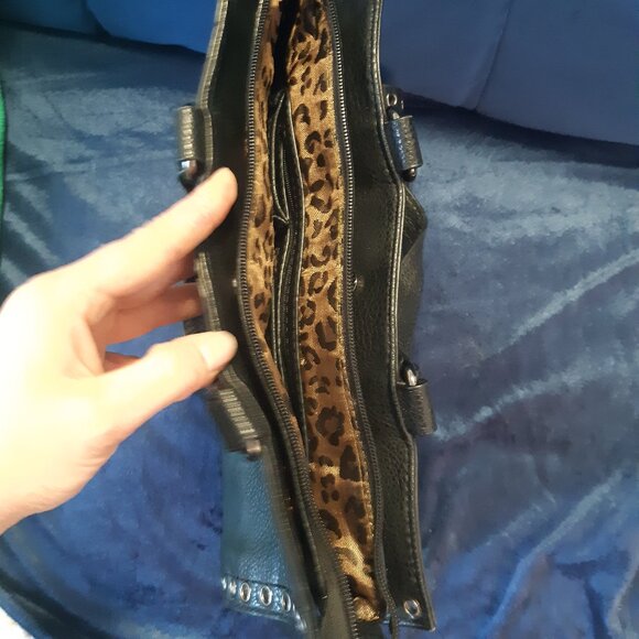 Hilary Radley New York handbag elegant, chic and structured quality faux leather - Picture 8 of 16